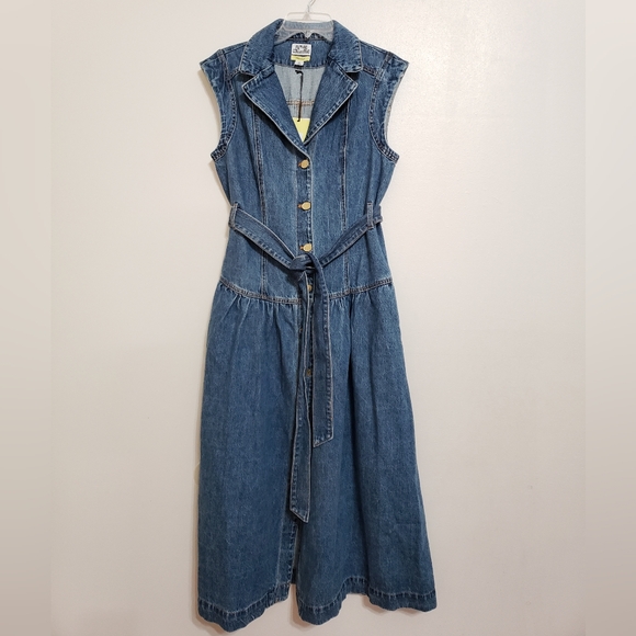 Future Collective with Jenee Naylor Sleeveless Denim Button-Front Midi Dress - Picture 4 of 6